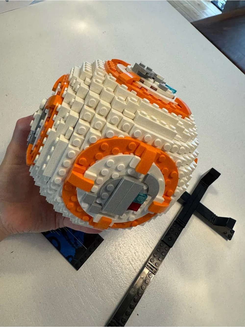 BB-8 Droid LEGO Model   BB-8 75187 - White & Orange